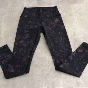 Lululemon wunder under high-rise tight size 6